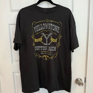 Yellowstone Dutton Ranch Graphic Tee - Black